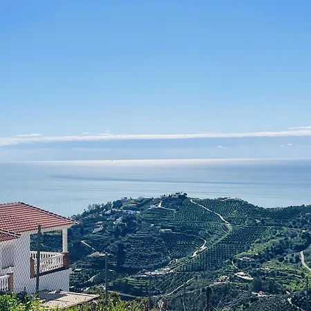 Holiday home Cortijo Montesuenos Con Vistas By At